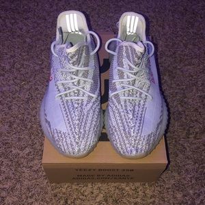 Yeezy 350 Boost v2 Blue Tint